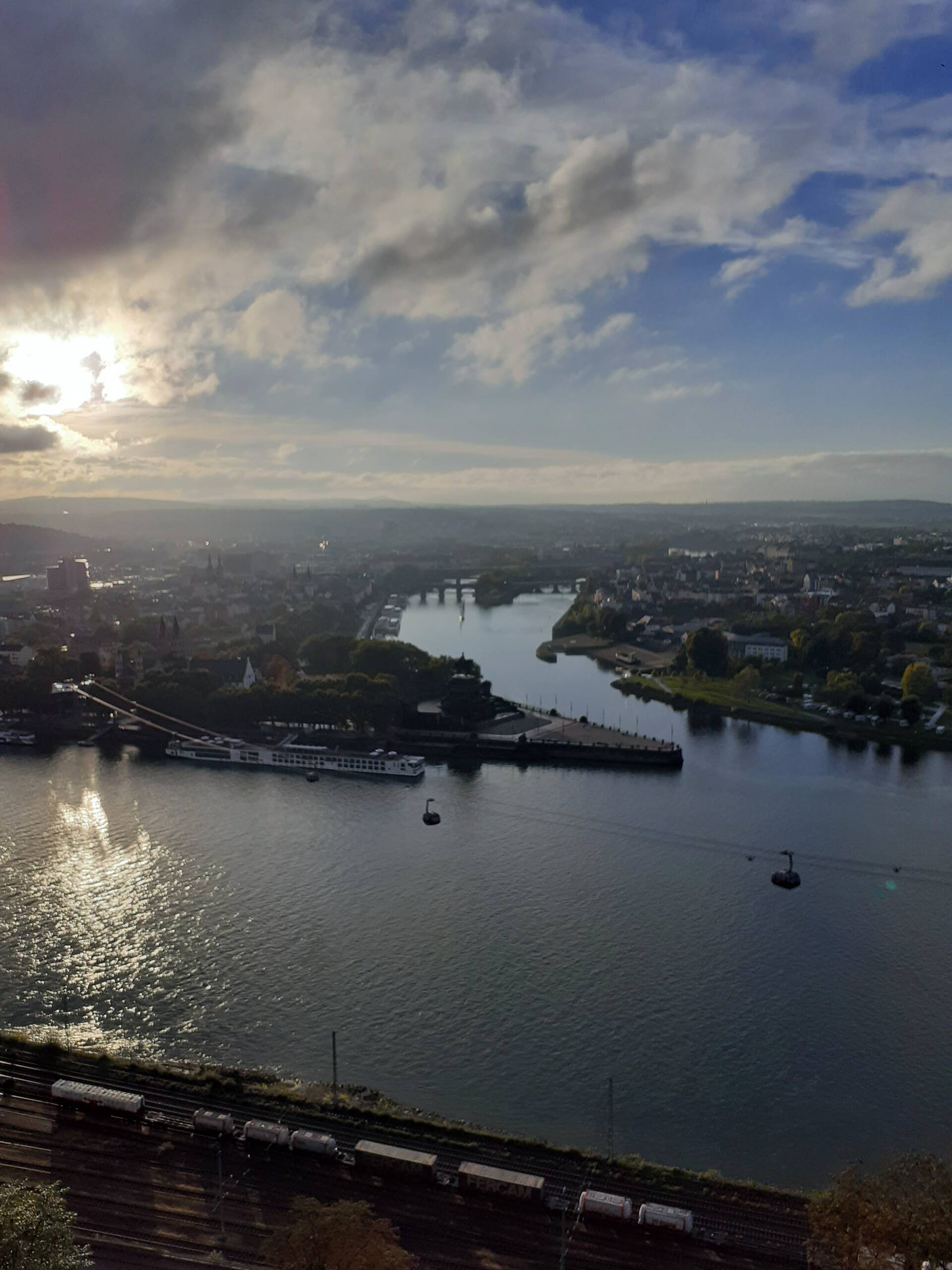 Coblence. confluence Rhin -Moselle
